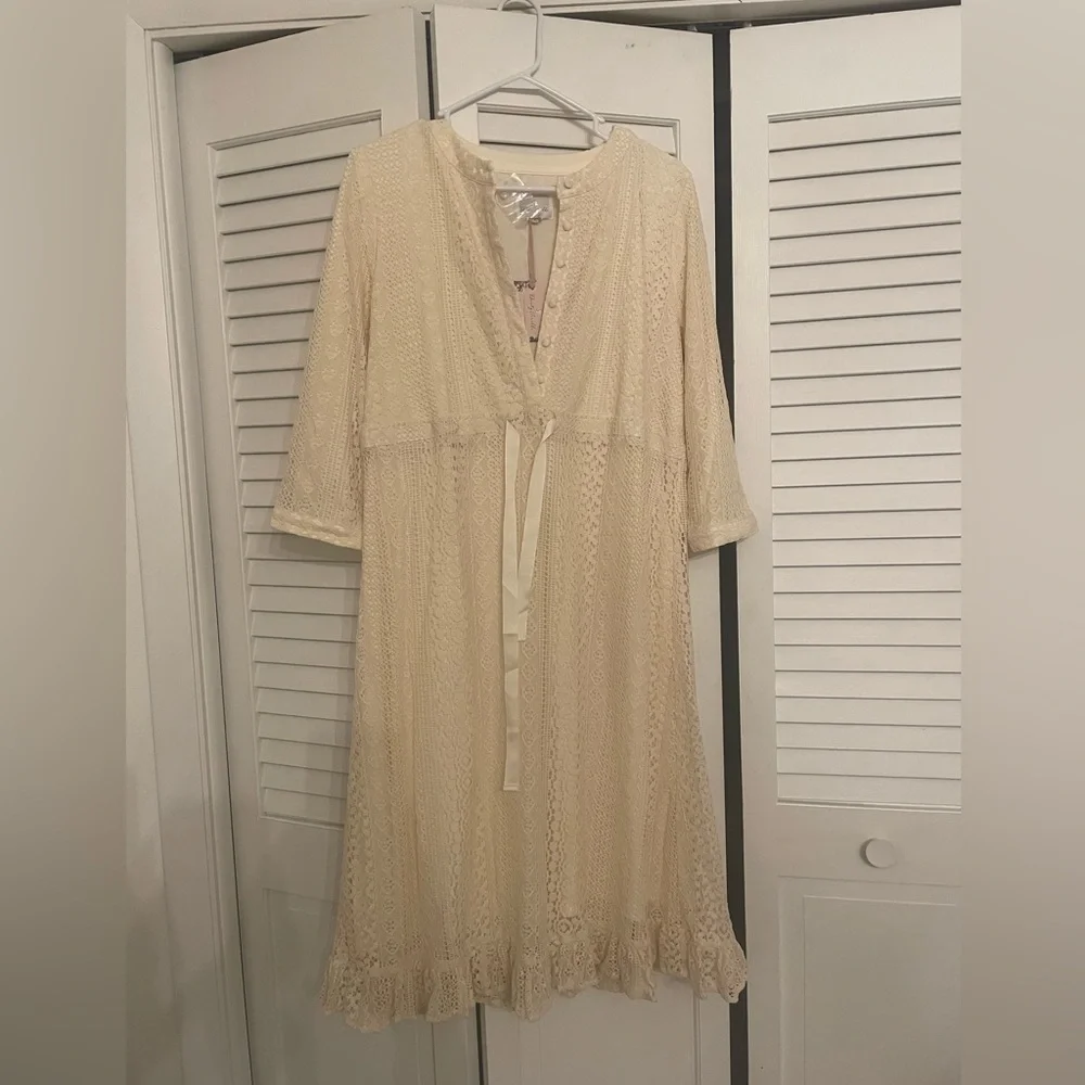 Dainty Jewells dress large - Picture 1 of 1